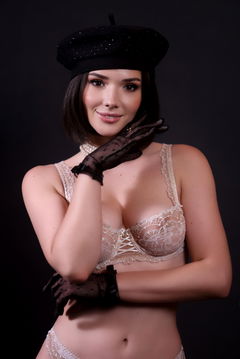 VR Porn Star Photo: Eve Sweet - 4