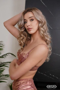 VR Porn Model: Haley Reed